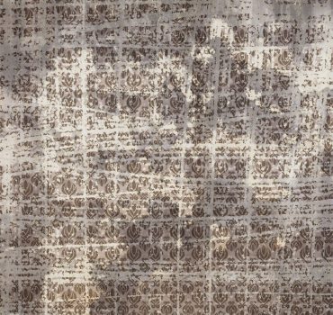 Damascato vintage è una carta da parati realizzata da Manarti