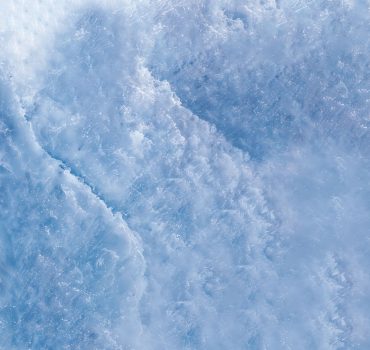 Eterea è una carta da parati realizzata da Manarti