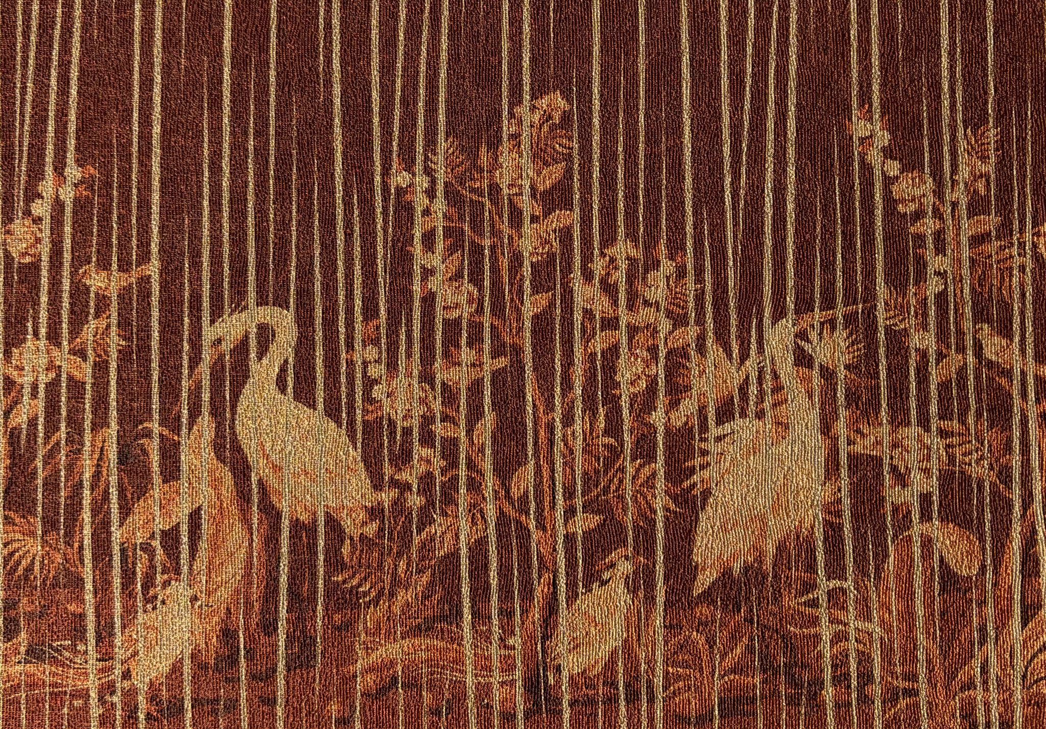 Piumaggio_carta_da_parati_manarti_wallpaper_collezione_gold Piumaggio (Gold) è la variante della carta da parati "Piumaggio" proposta in versione GOLD